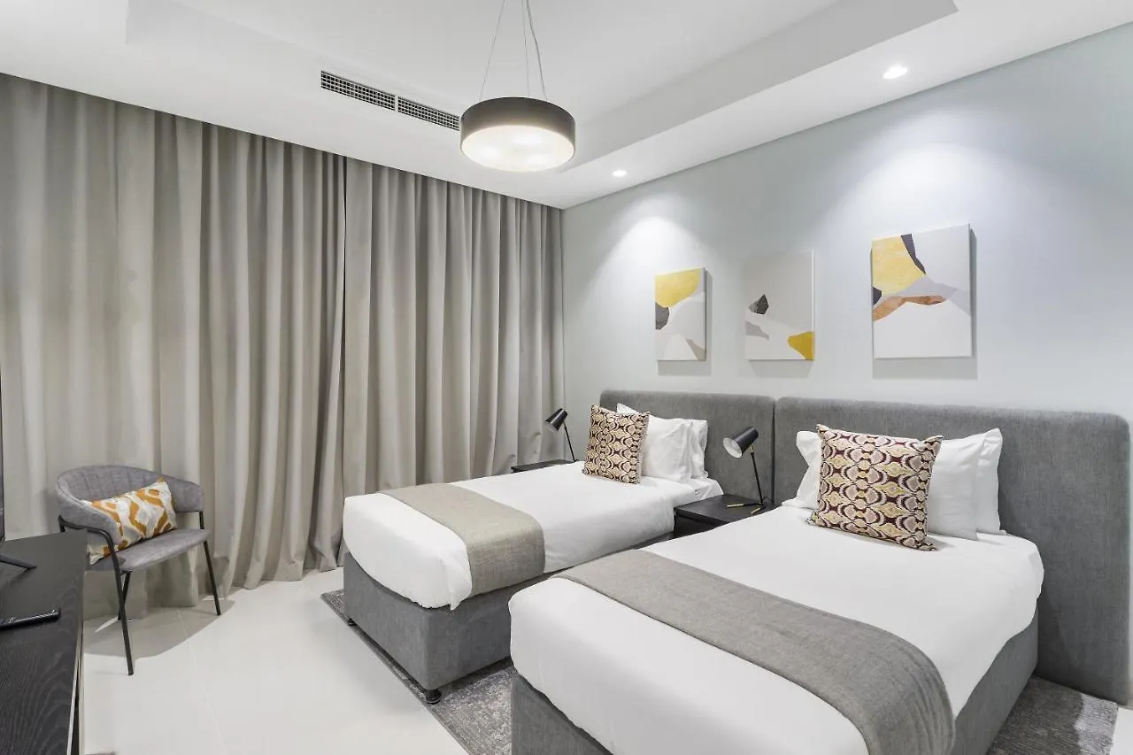Aliving Luxury 2Br With Infinity Pool At Paramount Hotel Midtown Close To Dubai Mall & Burj Khalifa 0*,  United Arab Emirates